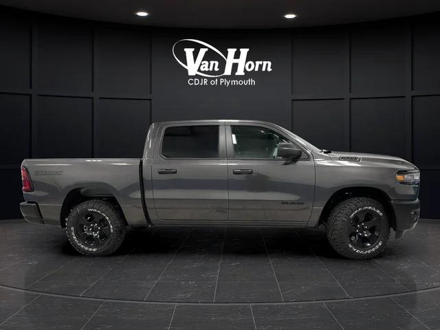 2026 Ram 1500 Warlock Crew Cab 4x4 5'7" Box