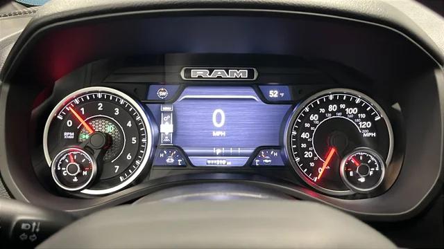 2026 Ram 1500 Warlock Crew Cab 4x4 5'7" Box