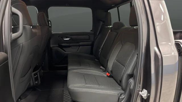 2026 Ram 1500 Warlock Crew Cab 4x4 5'7" Box