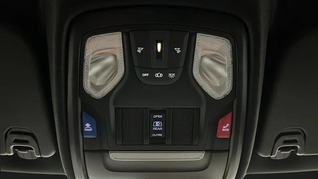 2026 Ram 1500 Warlock Crew Cab 4x4 5'7" Box