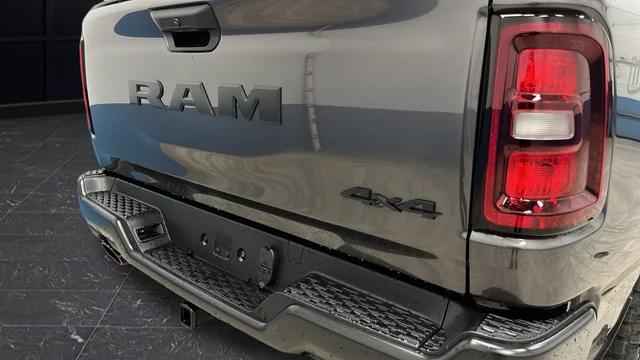 2026 Ram 1500 Warlock Crew Cab 4x4 5'7" Box