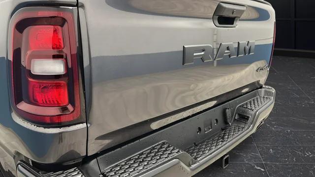 2026 Ram 1500 Warlock Crew Cab 4x4 5'7" Box