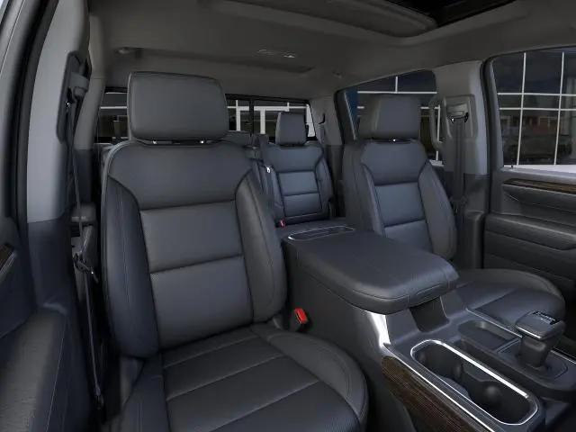 2026 GMC Sierra 1500 Crew Cab, Short Bed, SLT, 4WD