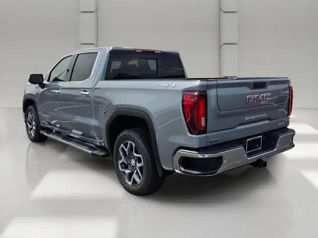 2026 GMC Sierra 1500 Crew Cab, Short Bed, SLT, 4WD
