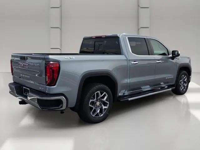2026 GMC Sierra 1500 Crew Cab, Short Bed, SLT, 4WD