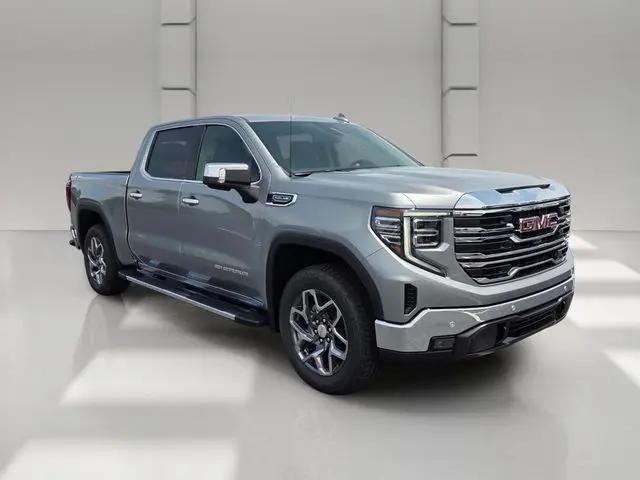 2026 GMC Sierra 1500 Crew Cab, Short Bed, SLT, 4WD