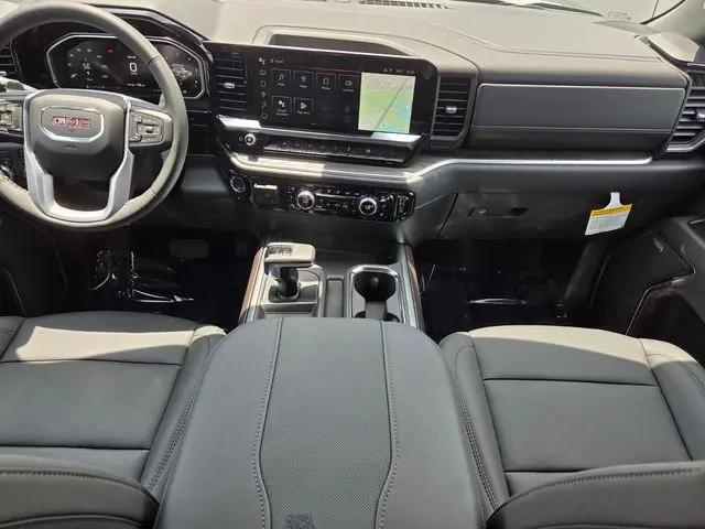 2026 GMC Sierra 1500 Crew Cab, Short Bed, SLT, 4WD
