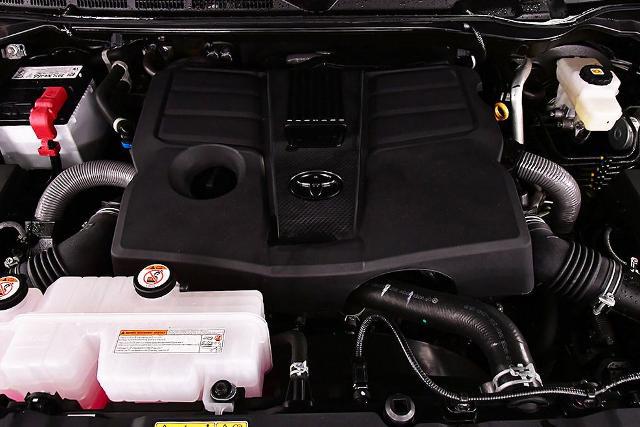 2026 Toyota Tundra Limited CrewMax 5.5' Bed