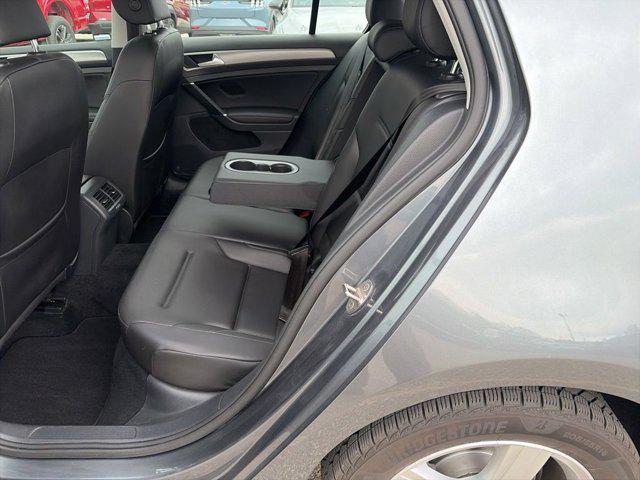 2017 Volkswagen Golf TSI Wolfsburg Edition 4-Door