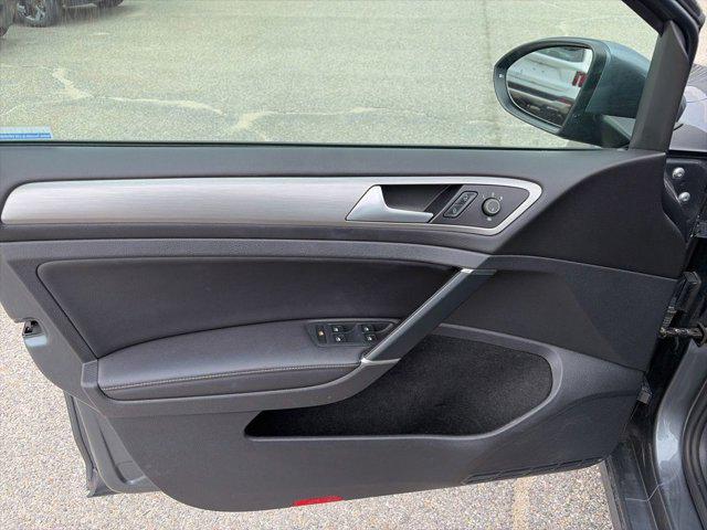 2017 Volkswagen Golf TSI Wolfsburg Edition 4-Door