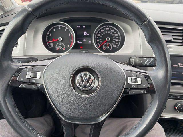 2017 Volkswagen Golf TSI Wolfsburg Edition 4-Door