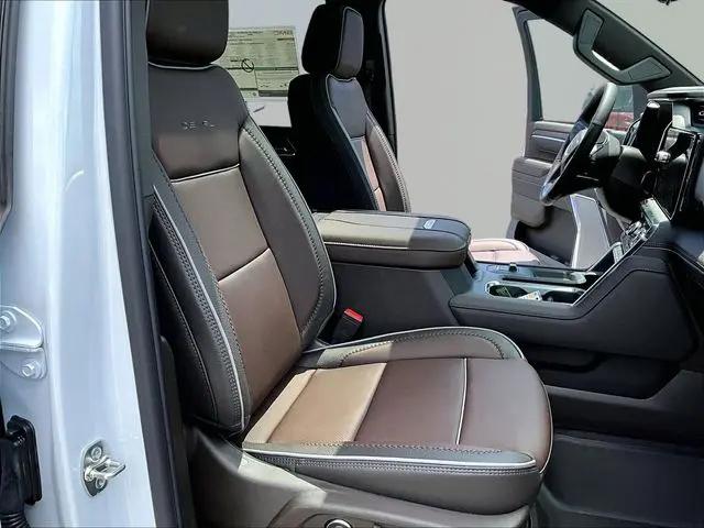 2026 GMC Sierra 2500HD Crew Cab, Standard Bed, Denali, 4WD