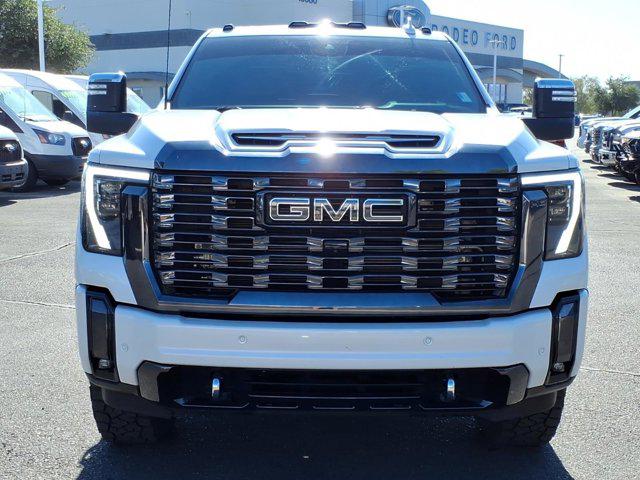 2024 GMC Sierra 3500HD 4WD Crew Cab Standard Bed Denali Ultimate