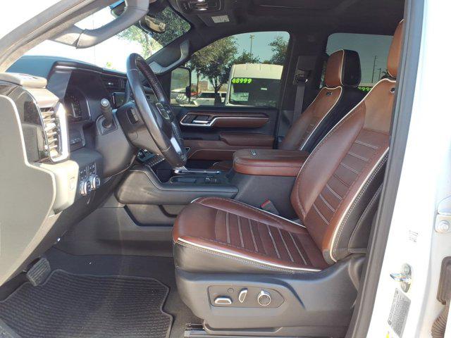 2024 GMC Sierra 3500HD 4WD Crew Cab Standard Bed Denali Ultimate