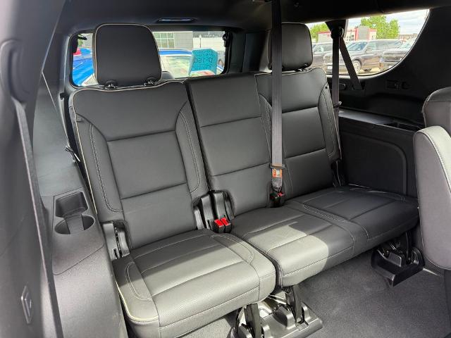 2024 GMC Yukon XL 4WD SLT