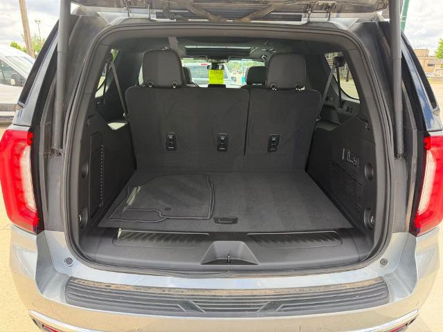 2024 GMC Yukon XL 4WD SLT