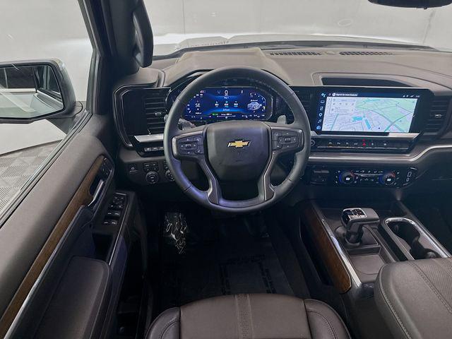 2025 Chevrolet Silverado 1500 4WD Crew Cab Short Bed High Country