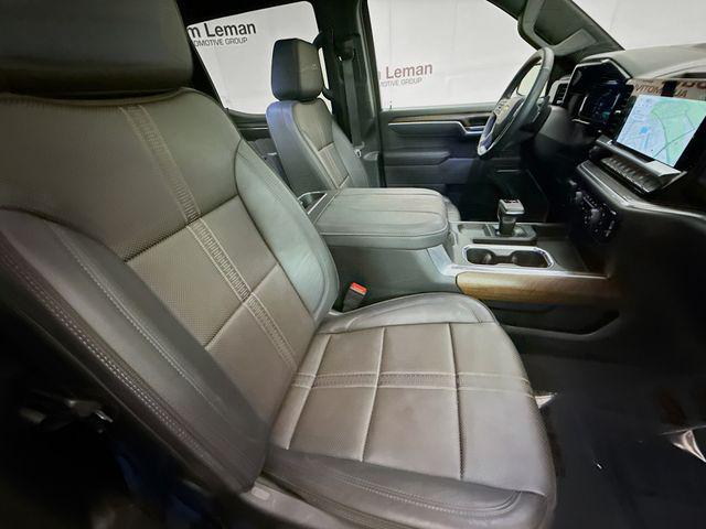 2025 Chevrolet Silverado 1500 4WD Crew Cab Short Bed High Country