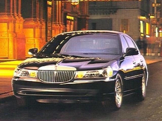 1999 Lincoln Town Car Executive for sale in Lampasas, TX