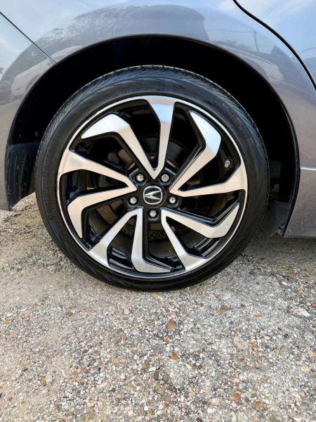 2018 Acura ILX Premium & A-SPEC Packages