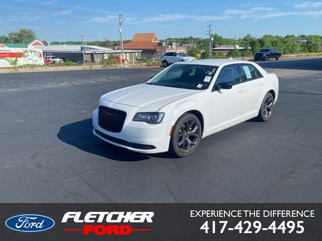 2023 Chrysler 300 Touring for sale in Joplin, MO