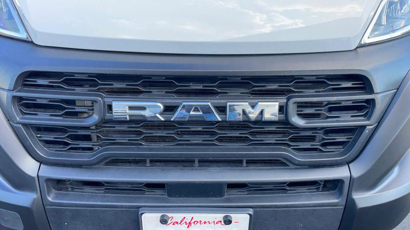 2025 Ram ProMaster 2500 Cargo Van Tradesman Low Roof 136" WB w/Pass Seat