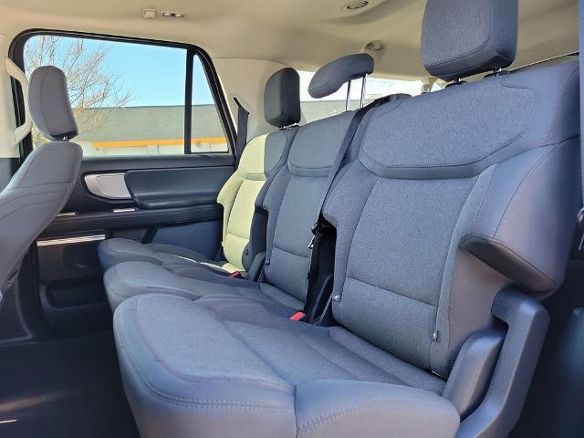 2025 Ford Expedition Active MAX