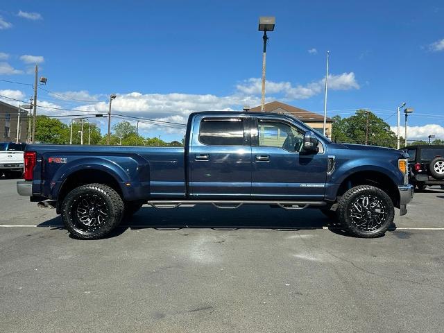 2017 Ford F-350 LARIAT