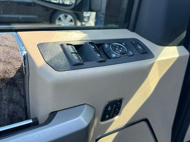 2017 Ford F-350 LARIAT