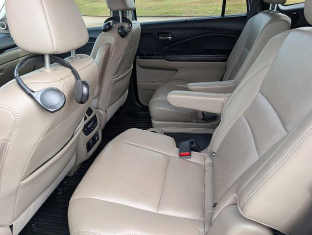 2021 Honda Pilot AWD Elite