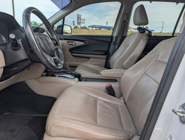 2021 Honda Pilot AWD Elite