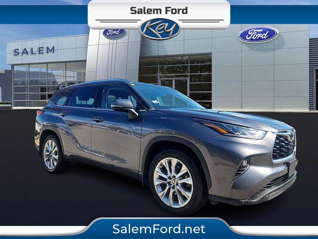 2021 Toyota Highlander Limited for sale in Salem, NH
