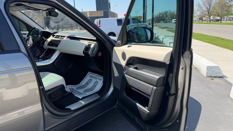 2019 Land Rover Range Rover Sport HSE