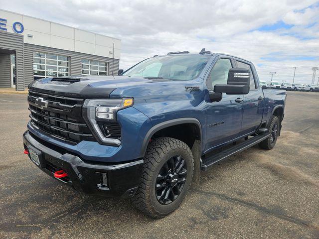 2026 Chevrolet Silverado 3500HD Crew Cab, Standard Bed, LT, 4WD