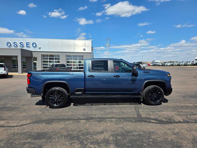 2026 Chevrolet Silverado 3500HD Crew Cab, Standard Bed, LT, 4WD