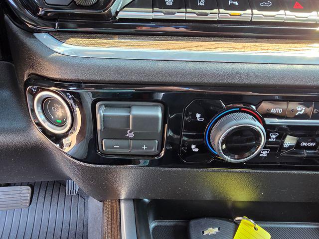 2026 Chevrolet Silverado 3500HD Crew Cab, Standard Bed, LT, 4WD