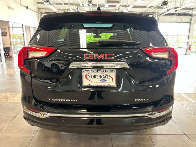 2024 GMC Terrain AWD Denali