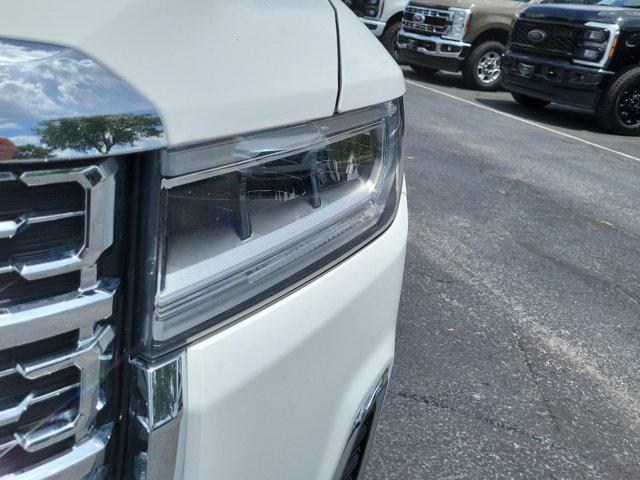 2023 GMC Acadia AWD Denali
