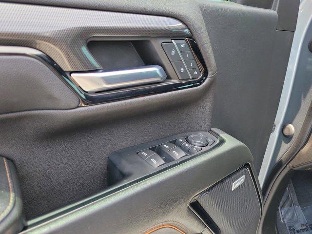 2024 GMC Sierra 2500HD 4WD Crew Cab Standard Bed AT4