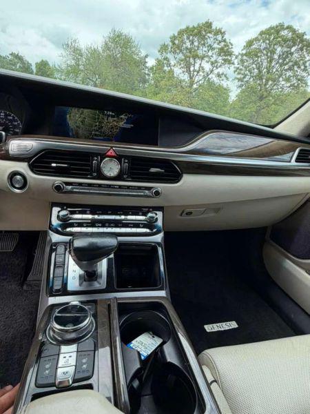 2017 Genesis G90 5.0 Ultimate