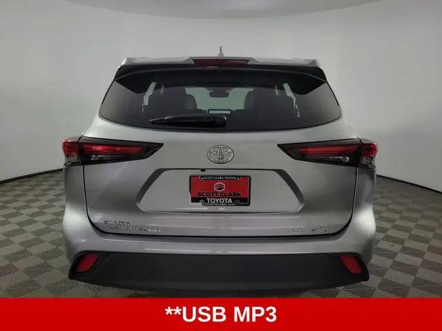 2024 Toyota Highlander XLE