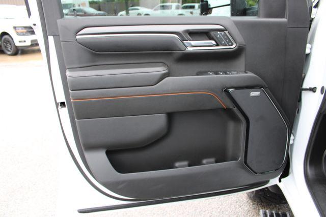 2024 GMC Sierra 2500HD 4WD Crew Cab Standard Bed AT4