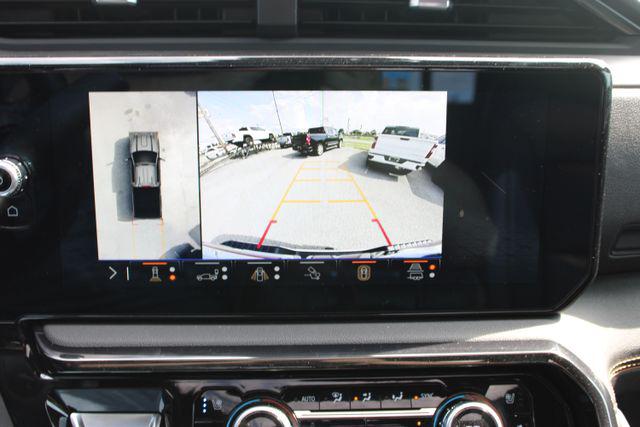 2024 GMC Sierra 2500HD 4WD Crew Cab Standard Bed AT4