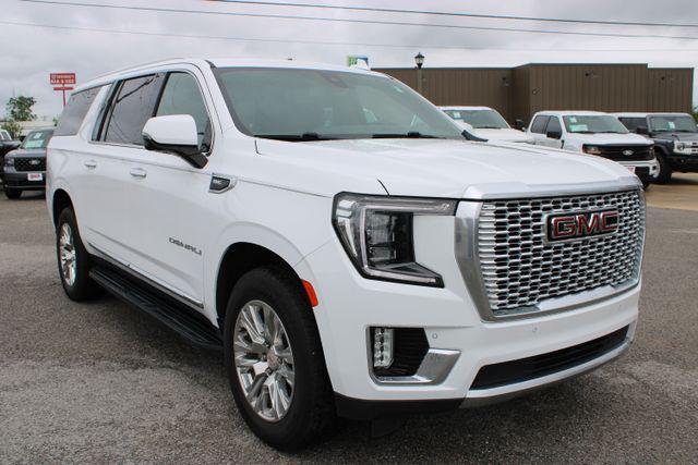 2022 GMC Yukon XL 4WD Denali