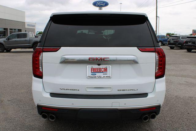 2022 GMC Yukon XL 4WD Denali