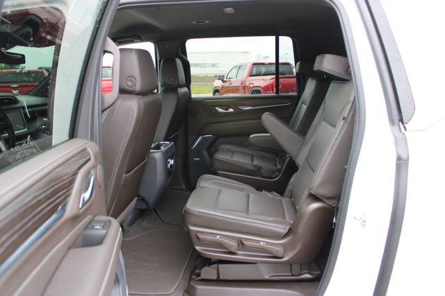 2022 GMC Yukon XL 4WD Denali