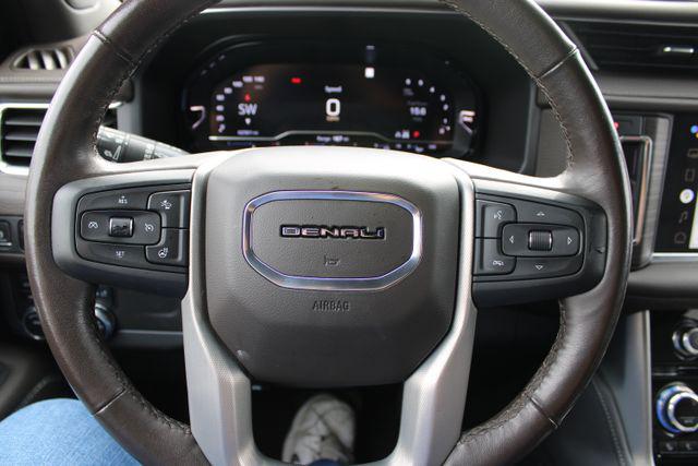 2022 GMC Yukon XL 4WD Denali