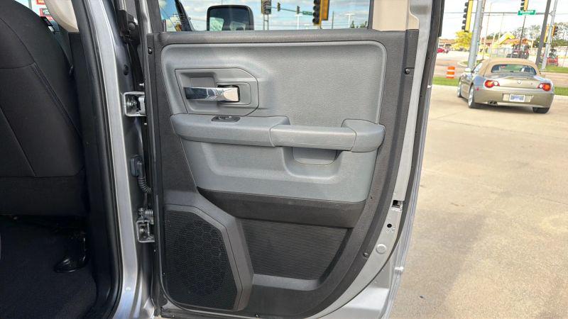 2019 Ram 1500 Classic Warlock Quad Cab 4x4 64 Box