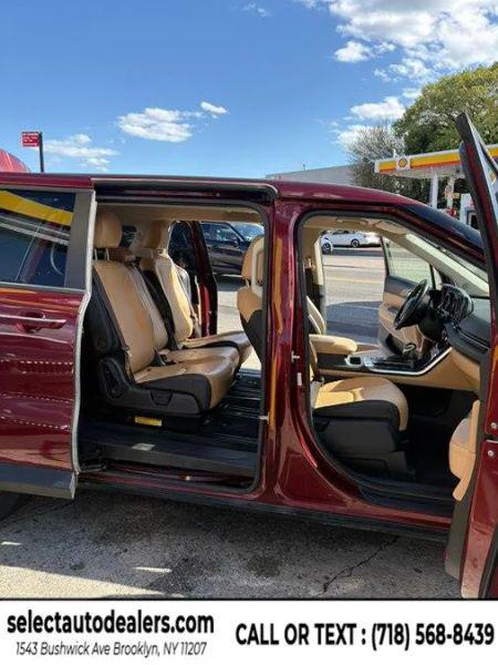 2022 Kia Carnival MPV EX