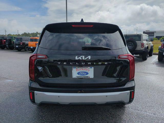 2024 Kia Telluride LX
